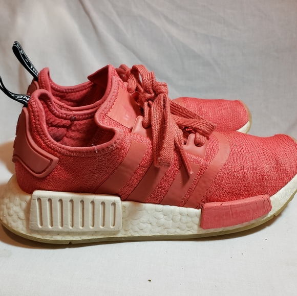 ADIDAS NMD-R1 WOMEN'S RUNNING SHOES CQ2014 RUNNER NOMAD TRACE SCARLET RED PINK - Picture 7 of 9